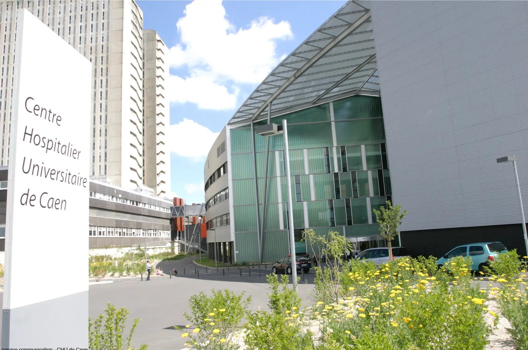 La tour du CHU de Caen va être détruite ! - La Terrasse