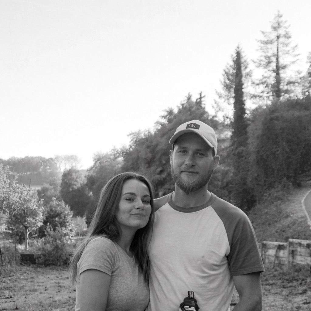 “Un pas de plus” : un couple normand traverse les falaises de Seine-Maritime pour une cause solidaire - La Terrasse